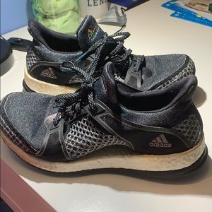 Woman’s Adidas Boost Shoes